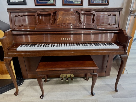 Yamaha P660QA Brown Cherry