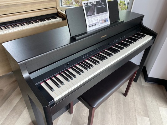 Roland HP504 Rosewood